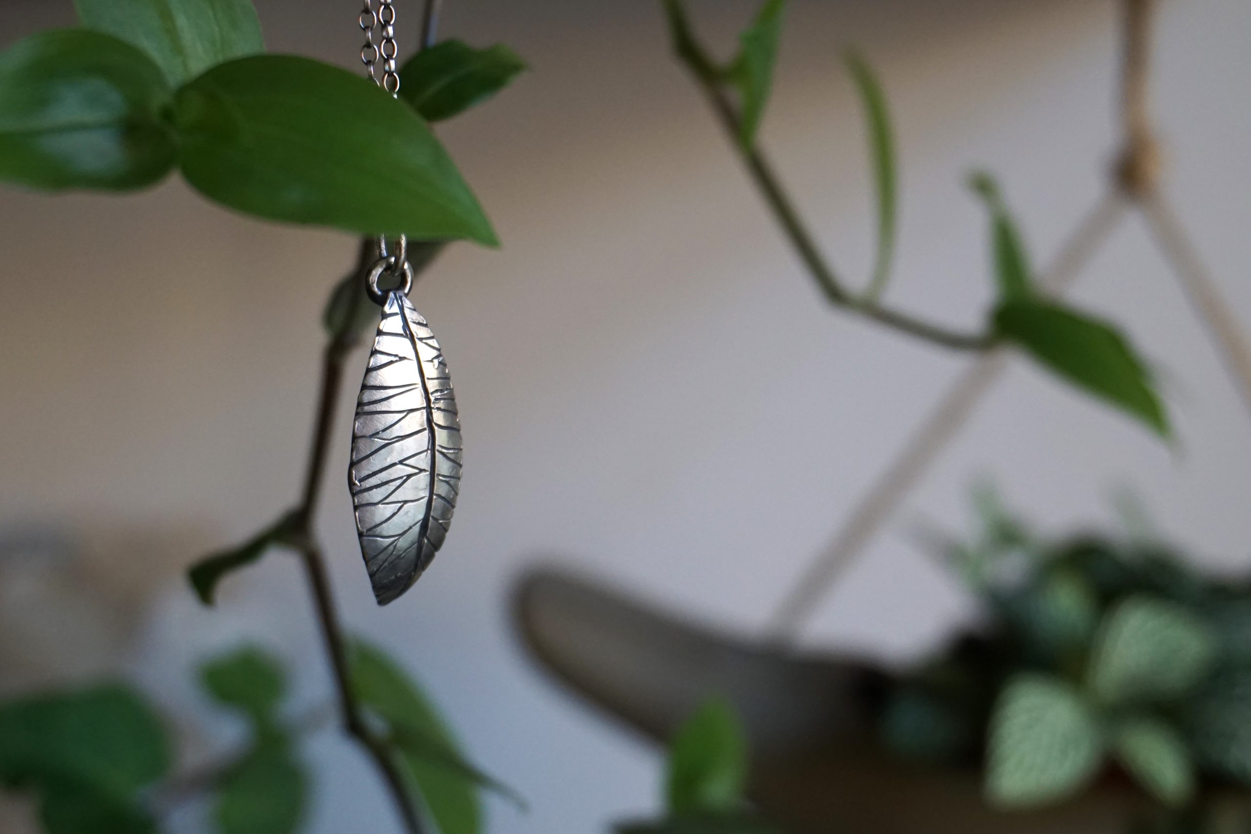 Leaf, snake, white labradorite - pendant (one of a kind) - Image 5