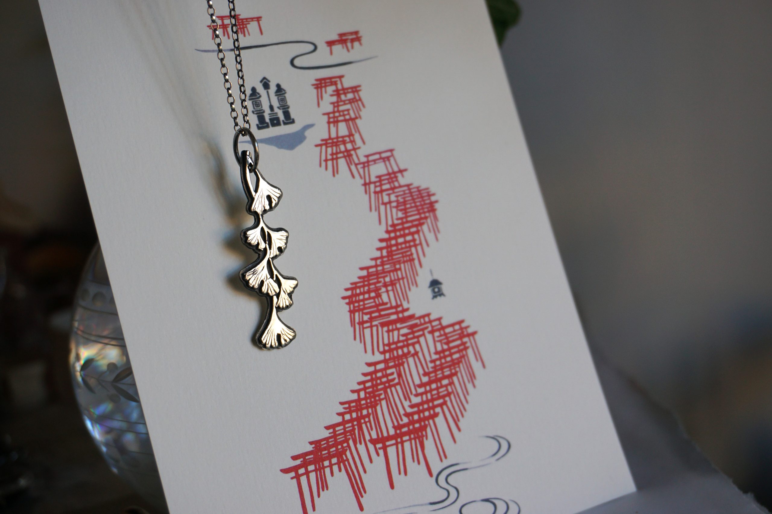 "Ginkgo path", torii engravings on the back - pendant - Image 7
