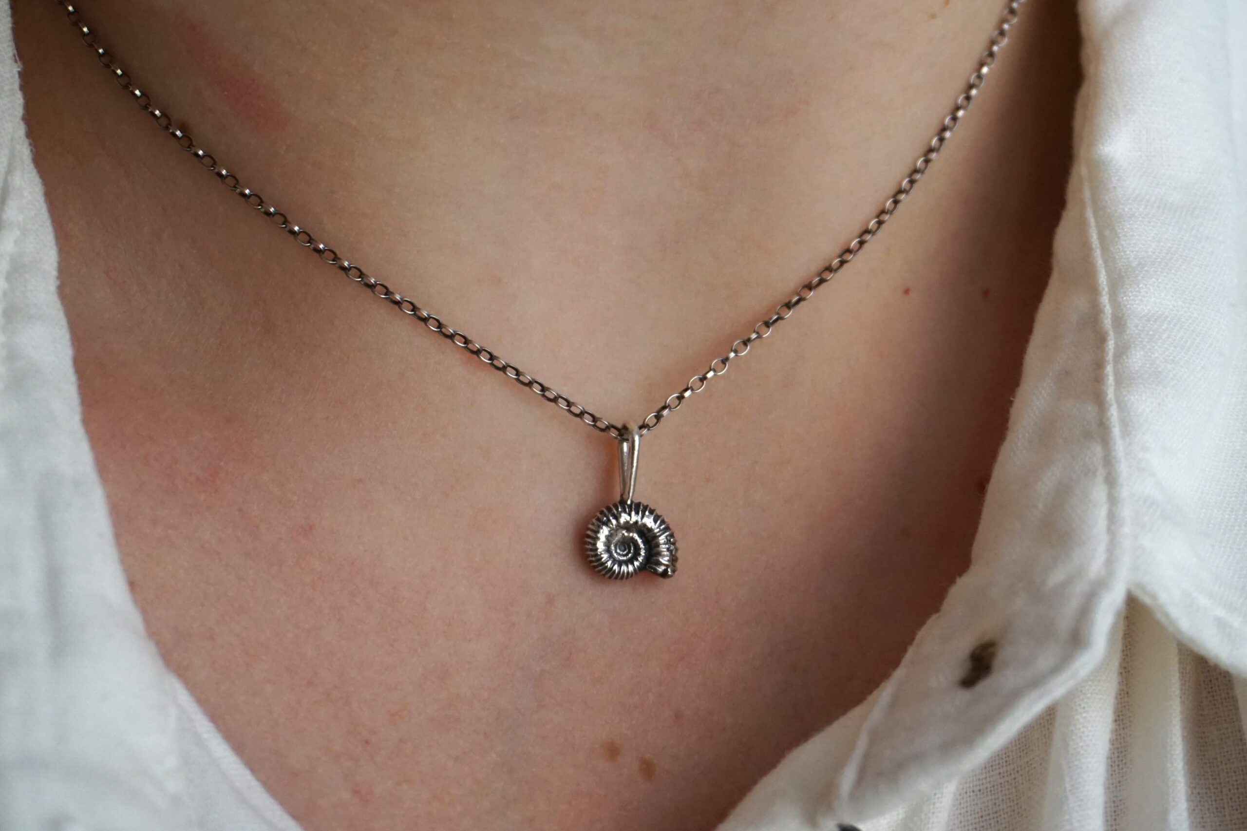 "Naturalia": ammonite - ciondolo (su ordinazione) - immagine 3