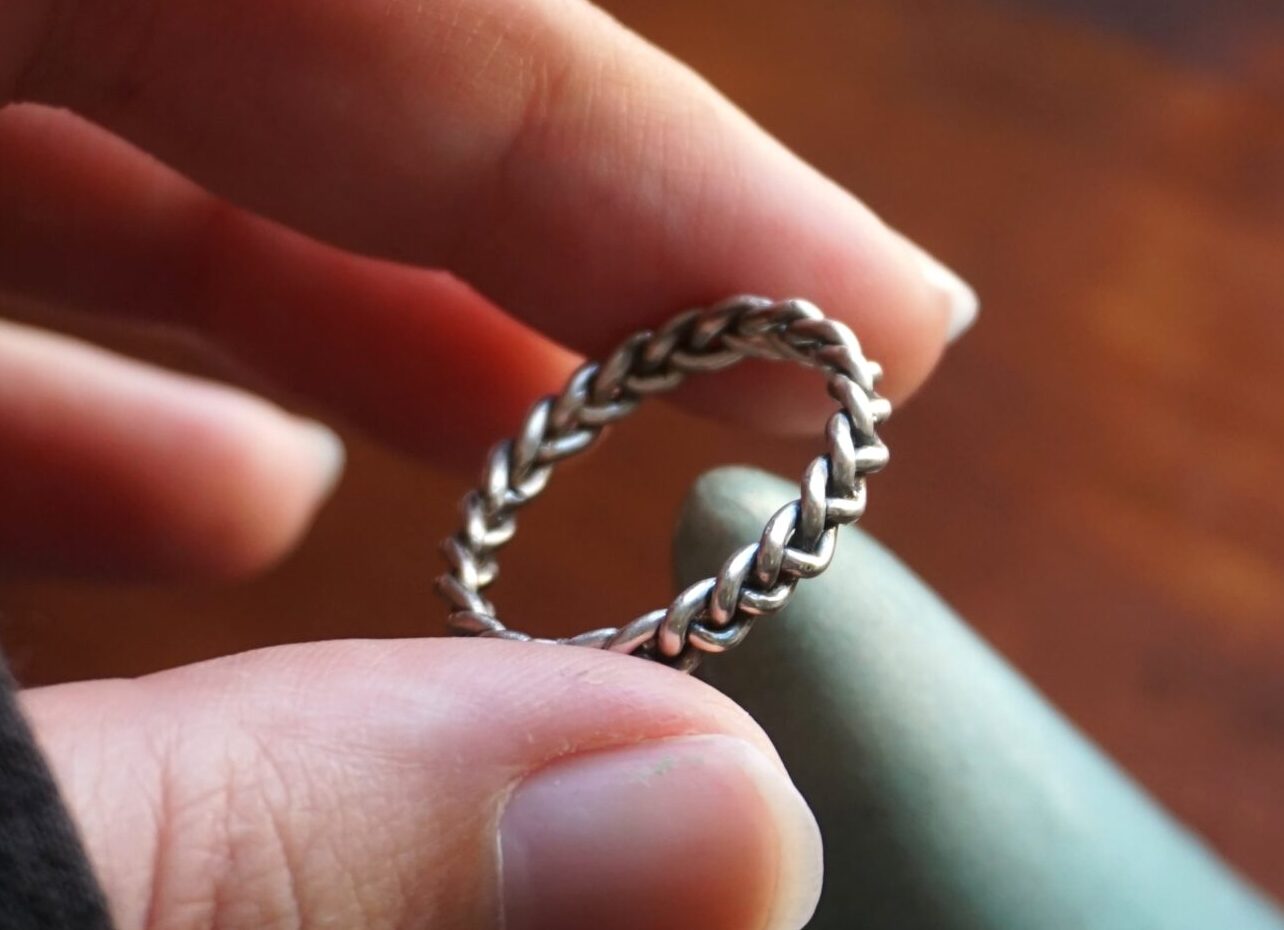 Anello treccia "Moira" - (su ordinazione)