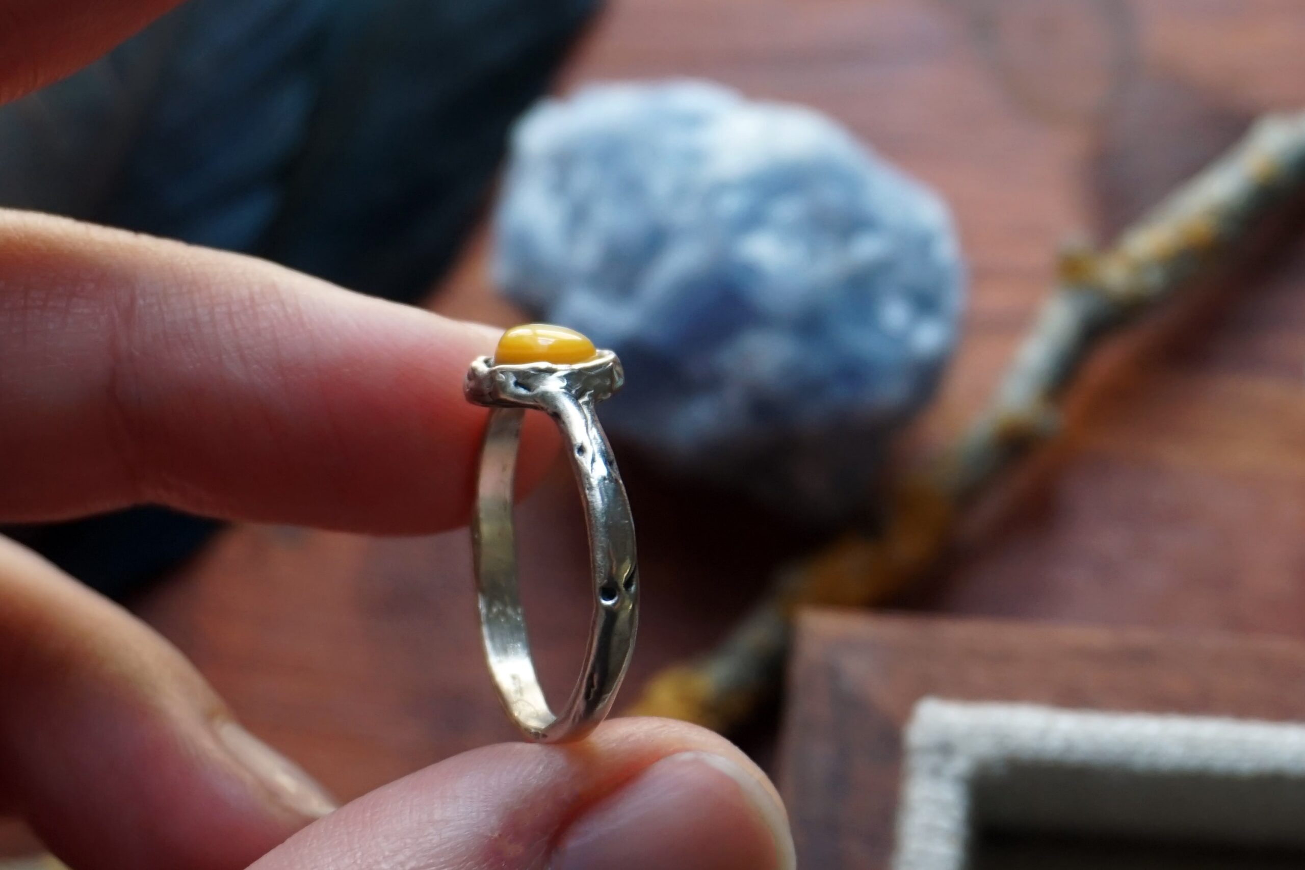 (taglia 18.5 ITA) "Lunaris" madreperla - anello (pezzo unico) - immagine 3