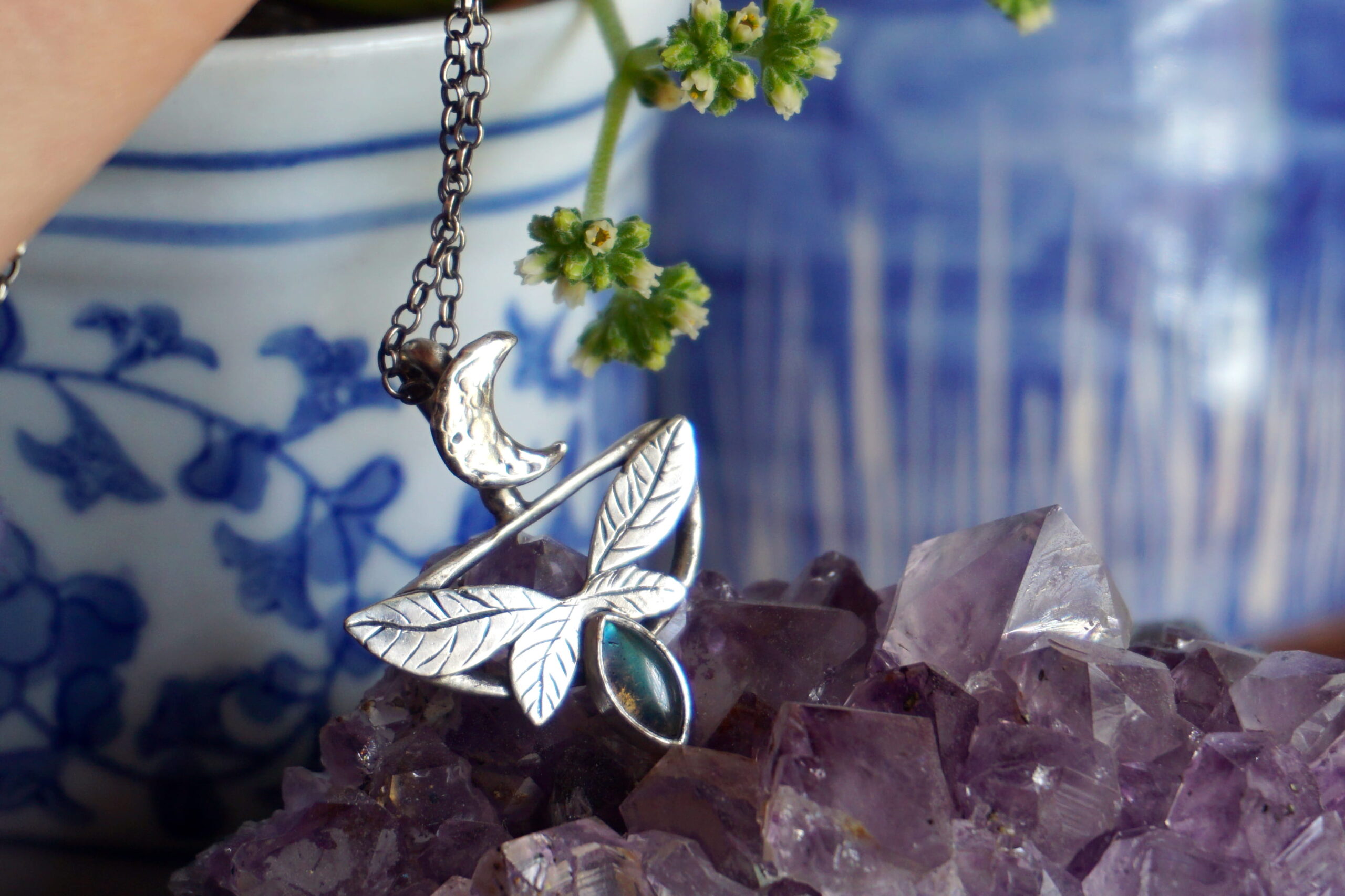 "Sylph" fata dell'aria, con labradorite - ciondolo (pezzo unico) - immagine 3